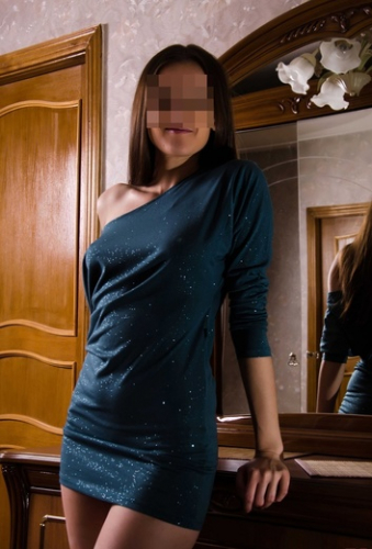 Проститутка Питера Светка Шатенка c 2 размером груди у метро Выборгская Санкт-Петербург Фото-1