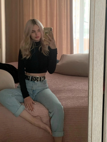 Индивидуалка СПб Виолетта Блондинка c 2 размером груди у метро Горьковская Санкт-Петербург Фото-3