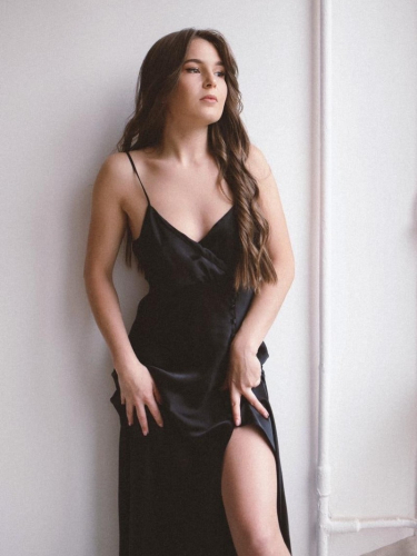 Проститутка Питера Марина Брюнетка c 2 размером груди у метро Проспект Большевиков Санкт-Петербург Фото-2